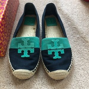 Tory Burch navy-island turquoise size 8